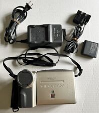 Videocámara portátil con pantalla LCD Sharp Viewcam VL-E630U plateada/negra Video8 funciona, usado segunda mano  Embacar hacia Argentina