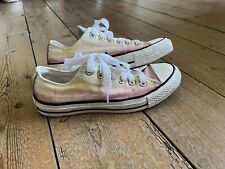 Women converse trainers for sale  LEIGH-ON-SEA