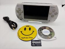 Sistema Sony PSP 1000 PLATEADO con cargador [sin región] Probado buena Playstation segunda mano  Embacar hacia Argentina