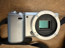 Usado, Câmera Digital Sony Alpha NEX-5N 16.1MP - Corpo Prata (Somente Corpo e Alça) comprar usado  Enviando para Brazil