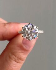 Round cut moissanite for sale  Los Angeles