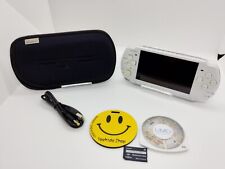 Sistema Sony PSP 3000 branco pérola com carregador [sem região] importado do Japão bom comprar usado  Enviando para Brazil