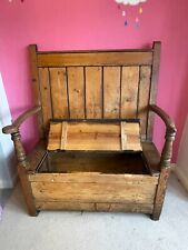 Antique welsh settle for sale  STRATFORD-UPON-AVON