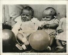 1931 Press Photo Baby conforts concorrente em Catford Baby Show em Londres comprar usado  Enviando para Brazil