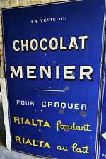 CHOCOLAT MENIER GRANDE  PLAQUE EMAILLEE D'ORIGINE RIALTA   DES ANNEES 1930  d'occasion  Bussy-Saint-Georges