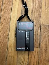 Sony walkman f46 d'occasion  Expédié en Belgium