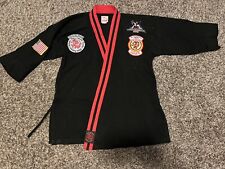 Camiseta uniforme juvenil KARATE Gi tamanho 2 REMENDOS QUIMONO DRAGÃO VERMELHO Lou Casamassa vintage comprar usado  Enviando para Brazil