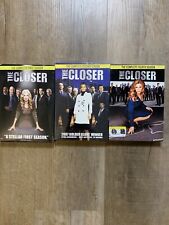 Conjuntos de DVDs da 1,2,4 temporada de The Closer comprar usado  Enviando para Brazil