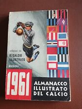 Almanacco illustrato calcio usato  Palermo