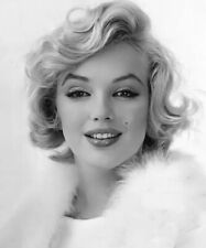 Marilyn monroe magnificent d'occasion  Expédié en Belgium