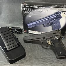 Controlador de pistola de objetivo HORI Beretta M92FS PlayStation PS1 PS2 con caja segunda mano  Embacar hacia Argentina