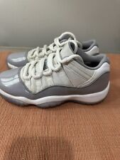 Usado, Zapatillas de tenis Jordan 11 bajo retro gris cemento talla 4Y segunda mano  Embacar hacia Mexico