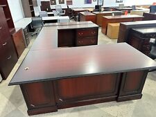 Traditional shape desk for sale  Cleveland