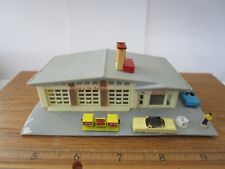 Vintage Built N Scale Shell Gas Station Building W/ Figures For Train Layout for sale  Shipping to South Africa