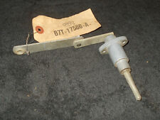1957 1958 1959 1960 Ford COE Cab Over Truck NOS RH WIPER MOUNTING ARM & SHAFT for sale  Shipping to Canada