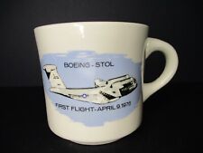 Używany, Boeing-Stol First Flight - 9 kwietnia 1976 Kubek do kawy autorstwa Lilley's House of Mugs na sprzedaż  Wysyłka do Poland