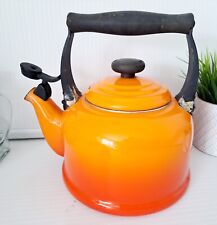 LE CREUSET Traditional Stovetop WHISTLE KETTLE 2.1 L Volcanic Orange USED , used for sale  Shipping to South Africa