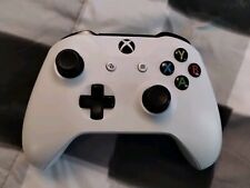 Xbox one controller for sale  Valrico