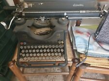 Antica macchina scrivere usato  Giarre
