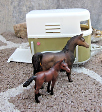 Raro trailer Schleich dois cavalos com égua árabe e potro comprar usado  Enviando para Brazil