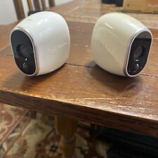 (2) Cámaras de seguridad inalámbricas Netgear Arlo modelo VMC3030, usado segunda mano  Embacar hacia Argentina