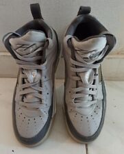 Usado, Zapatillas de baloncesto lobo Nike Air Jordan Flight 654262-006 para hombre 9,5 gris segunda mano  Embacar hacia Argentina