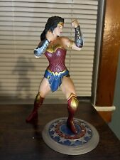 Estatua Wonder Woman DC Core mide 8,7 pulgadas de alto, DC Coleccionables directos, usado segunda mano  Embacar hacia Argentina