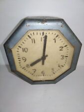 Ancienne horloge usine d'occasion  Vagney