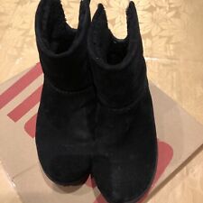 Fitflop 6.5 mukluk for sale  LONDON