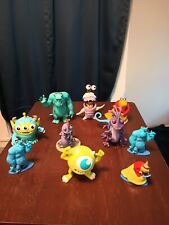 Lote de (10) figuras de PVC de Disney Pixar Monsters Inc. usadas buen estado segunda mano  Embacar hacia Argentina