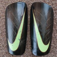Kids Football Shin Guards / Shinpads, Nike Mercurial Lite, Size S, used for sale  Shipping to South Africa