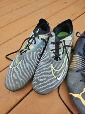 4 pares de botines de fútbol Nike, Adidas, Puma , usado segunda mano  Embacar hacia Argentina