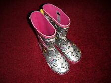 Girls wellingtons boots for sale  RIPON