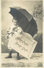Enfant portant pancarte d'occasion  Vasles