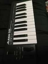 Usado, Teclado midi Alesis Q25 comprar usado  Enviando para Brazil