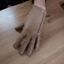 Paire gants chevreau d'occasion  Villeneuve-la-Guyard