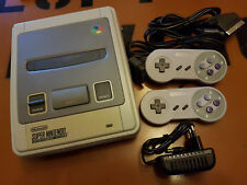 ## Súper Nintendo SNES Consola - Ligero Verfärbt Pero Voll Totalmente Funcional segunda mano  Embacar hacia Argentina