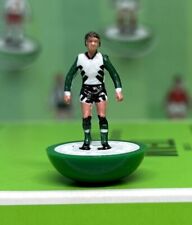 One spare subbuteo for sale  Shipping to Ireland
