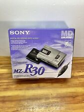 Grabadora de minidisco portátil Sony MD Walkman MZ-R30 con caja original y auriculares segunda mano  Embacar hacia Argentina