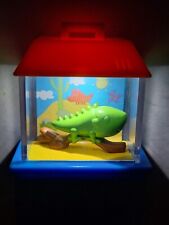  Muebles para casa de muñecas PEPPA PIG iluminación acuario/terrario con lagarto Lulu  segunda mano  Embacar hacia Argentina