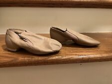 tan jazz 4 bloch shoes for sale  New Albany