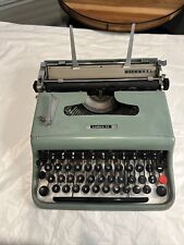 Vintage Lettera 22 Typewriter Olivetti Ivera Made In Italy Blue 4 Parts / Repair, used for sale  Shipping to South Africa