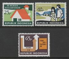 Indonesia 1974 Family Planning set of 3 MUH na sprzedaż  Wysyłka do Poland