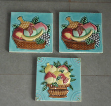 Cesta de frutas colorida vintage 3 peças azulejos cerâmicos em relevo, Japão comprar usado  Enviando para Brazil