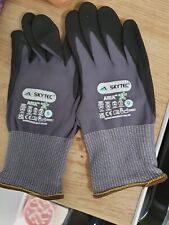nitrile gloves for sale  YEOVIL