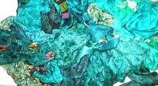 LOTE DE BBI SEDA PURA Telas Antiguas Vintage Sari REMANT 100 GRAMOS Verde Pavo Real segunda mano  Embacar hacia Argentina