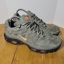 Usado, Tênis Nike Air Max Plus SE masculino 10.5 verde oliva/estuque laranja total AJ2013-003 comprar usado  Enviando para Brazil