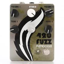Pedal de efeitos de guitarra Fuzzrocious 420 Fuzz prata com caixa original #50204 comprar usado  Enviando para Brazil