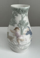 Small lladro vase for sale  WOLVERHAMPTON