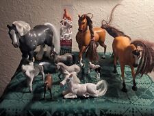 Lote de caballos de juguete de diferentes marcas y tamaños segunda mano  Embacar hacia Argentina